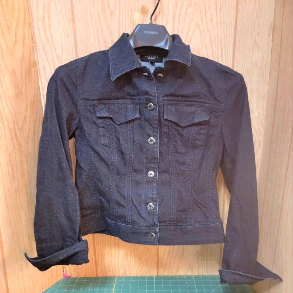 Talbots Women's Denim Jacket Size 2 Blue Stretch 2-Pocket Classic Front